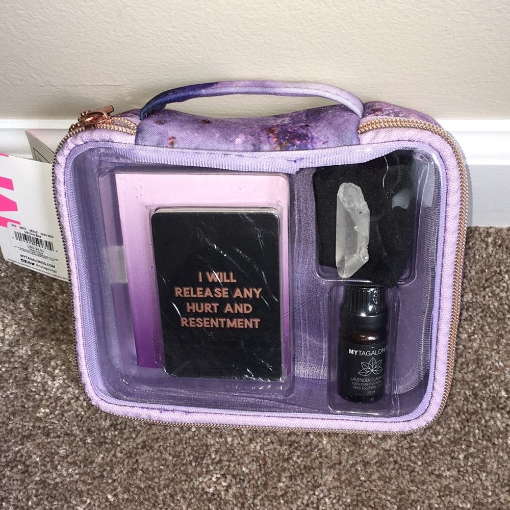 MY TAGALONGS-NWT-Mindfulness Kit & Carrying Case